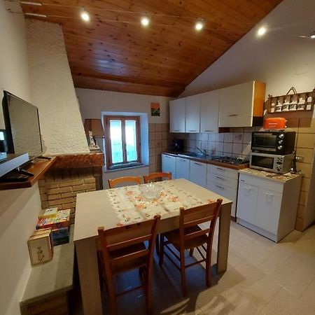 Ferienwohnung Casa Lorenzo - Nel Centro Storico Di Fiumalbo Exterior foto